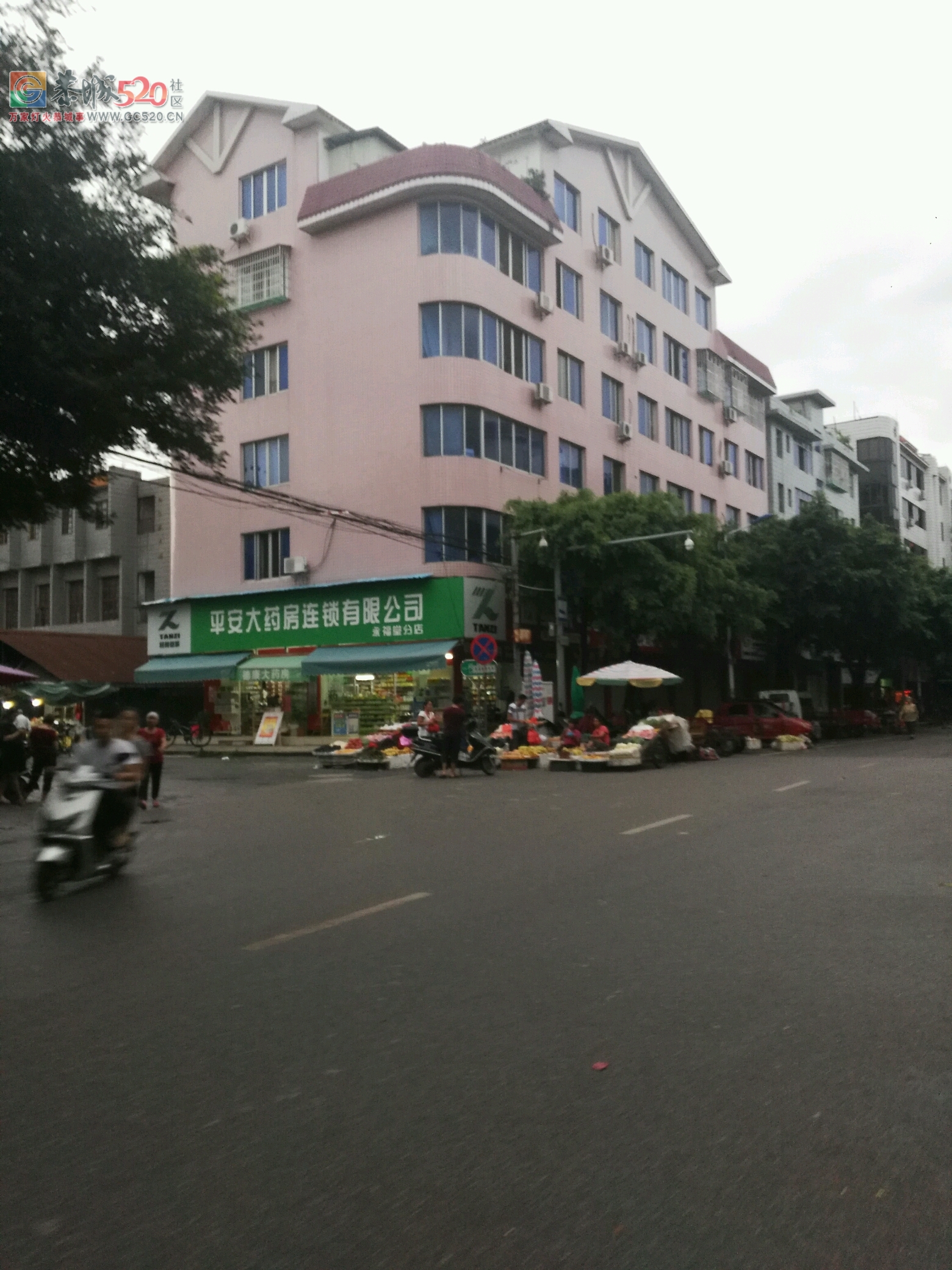 位于二十四米街食品公司综合楼二楼（三房一厅一厨一卫）出租，289 / 作者:crrd / 帖子ID:232514