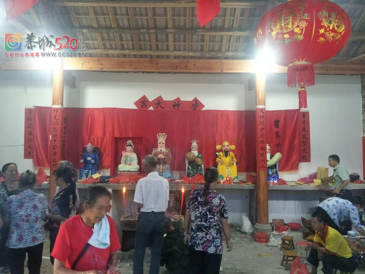 龙虎源头村重建后的龙王庙151 / 作者:啤酒加烤串儿 / 帖子ID:233161