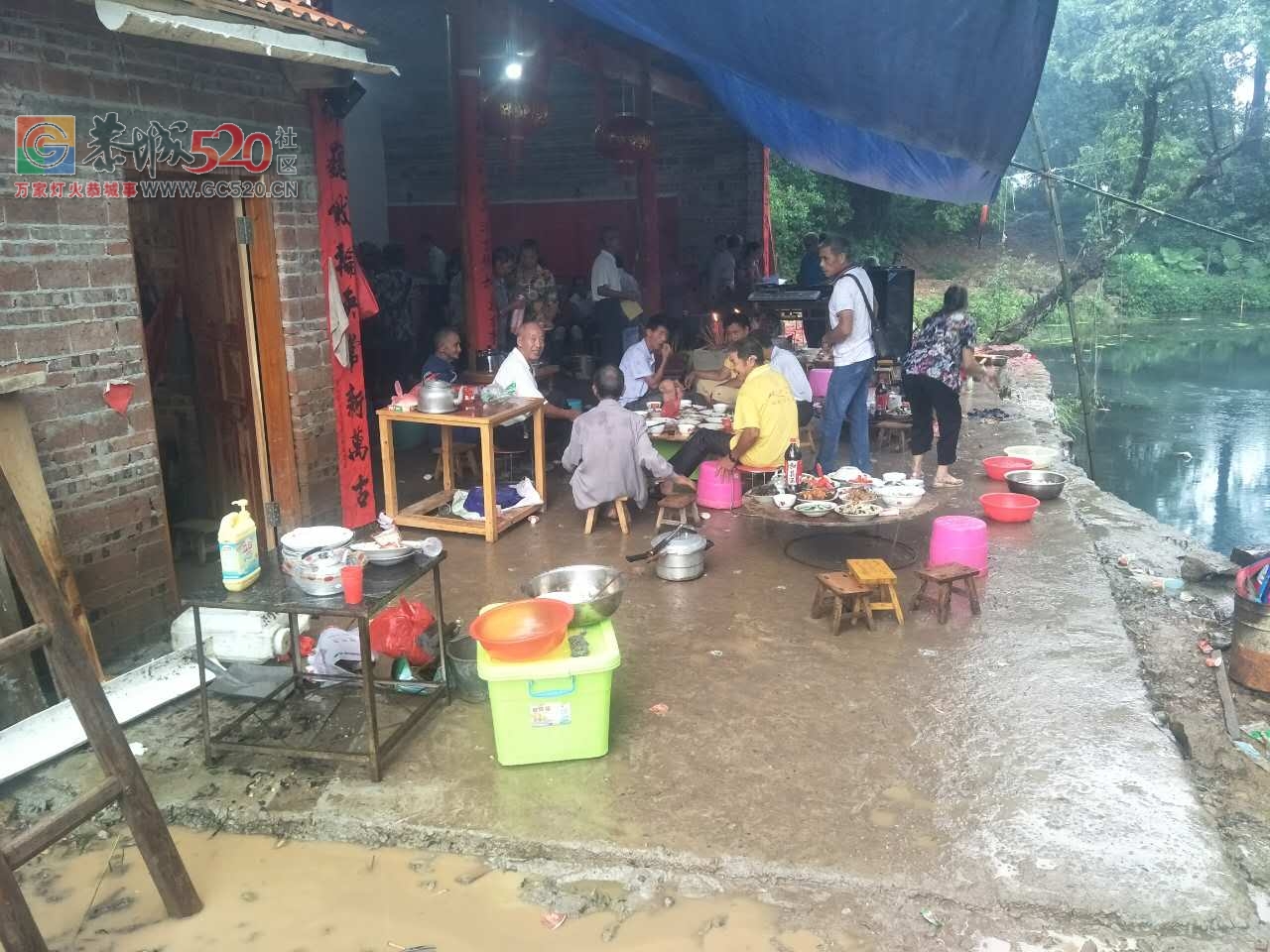 龙虎源头村重建后的龙王庙428 / 作者:啤酒加烤串儿 / 帖子ID:233161