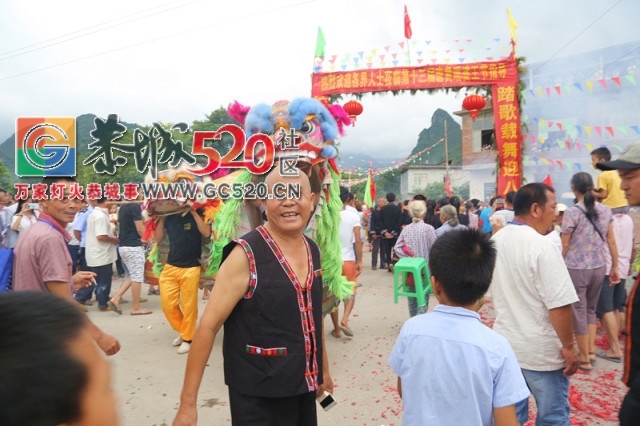 【内附视频】第十三届恭城九板会期瑶族婆王节全程实录，炮主贲绍凯说还炮会回归民...427 / 作者:社区小编 / 帖子ID:233940