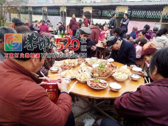 吃过恭城农村办的酒席，都觉得这份子钱给得值！215 / 作者:社区小编 / 帖子ID:234049
