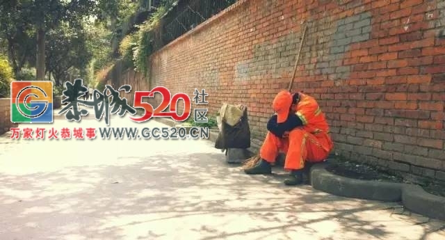 刚刚，37℃高温，恭城街头发生的真实一幕，必须告诉大家！289 / 作者:社区小编 / 帖子ID:234171