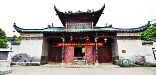 多彩瑶乡旅游新蓝图全线铺开——我县瑶族文化旅游特色小镇项目获上级批复428 / 作者:社区小编 / 帖子ID:234253