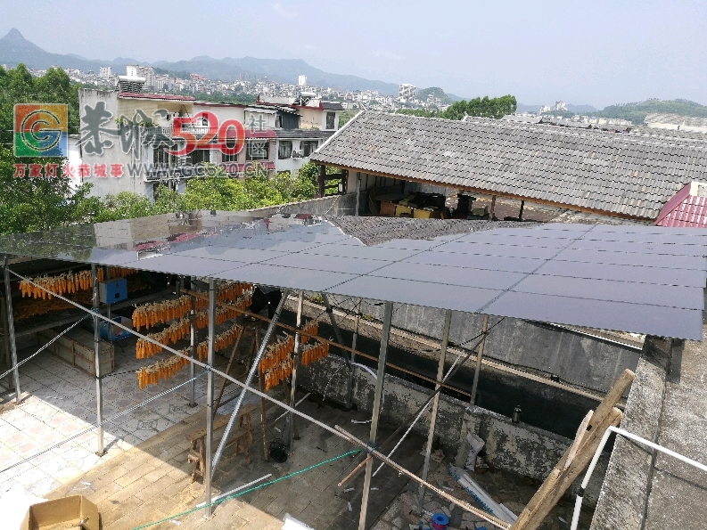 凤凰山脚汉能屋顶光伏安装成功262 / 作者:李球 / 帖子ID:234467
