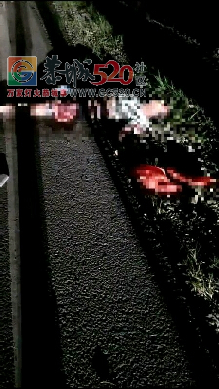 惨不忍睹！湖南车和摩托车相撞，摩托车司机当场死亡！210 / 作者:东门头人 / 帖子ID:234738