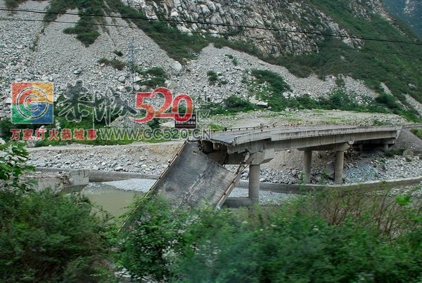 七律 九寨沟地震256 / 作者:深秋的落叶 / 帖子ID:234928