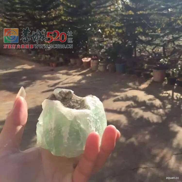 请问是蓝宝石么？懂得这方面朋友可以联系19 / 作者:分类小编 / 帖子ID:235152