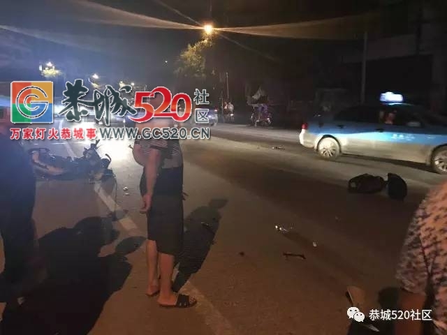 警惕！恭城昨夜一连两起车祸，其中一人重伤昏迷不醒876 / 作者:社区小编 / 帖子ID:235359