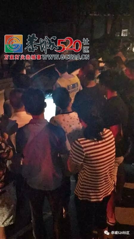 警惕！恭城昨夜一连两起车祸，其中一人重伤昏迷不醒428 / 作者:社区小编 / 帖子ID:235359