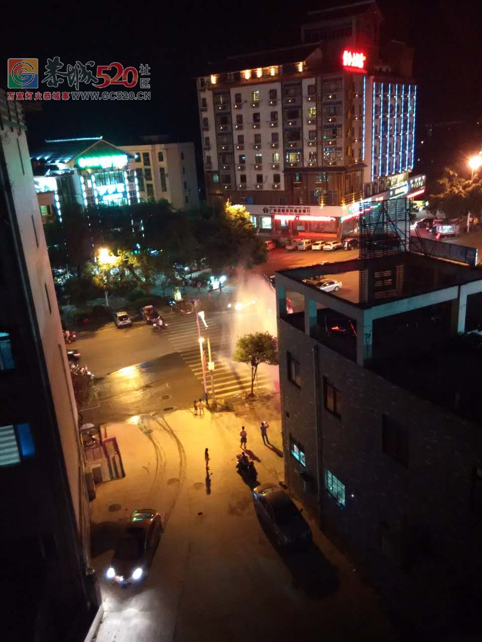 老车站免费洗车793 / 作者:凤凰山脚的人家 / 帖子ID:235440