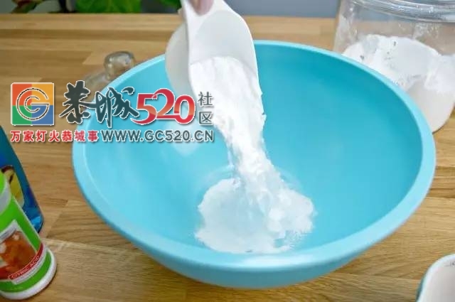 马桶水箱里放这个 再也不用刷马桶了！还省下大笔水费731 / 作者:花开似花落、 / 帖子ID:235938