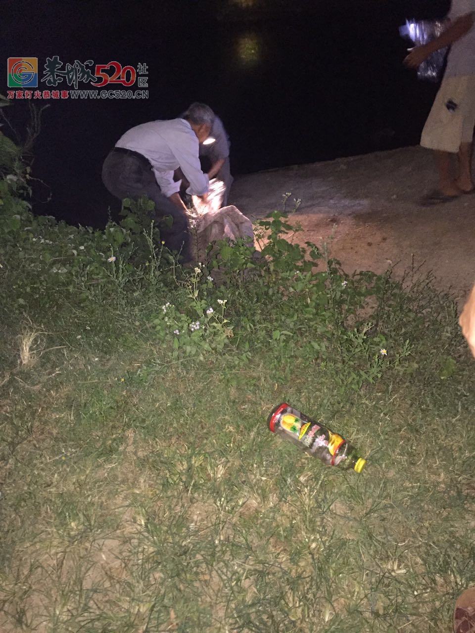 又一悲剧！昨晚龙虎水渠淹死个十多岁的娃仔！！952 / 作者:茶江人 / 帖子ID:236072
