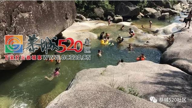 【恭城身边事】 怒斥这些游客！平安下乡源雷劈石是你的垃圾站吗?553 / 作者:社区小编 / 帖子ID:236120