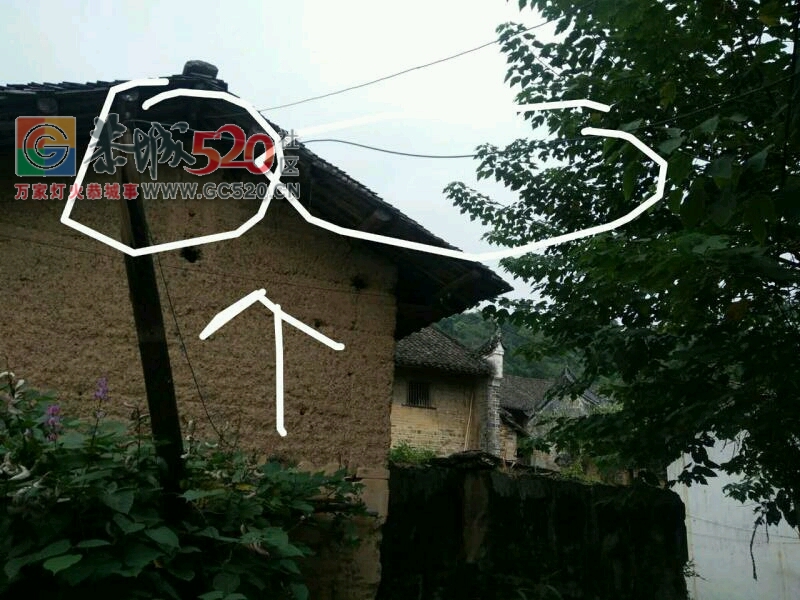 恭城平安乡北溪村废弃房子周围电线垂落，对人身安全存在威胁730 / 作者:登山涉水 / 帖子ID:236785