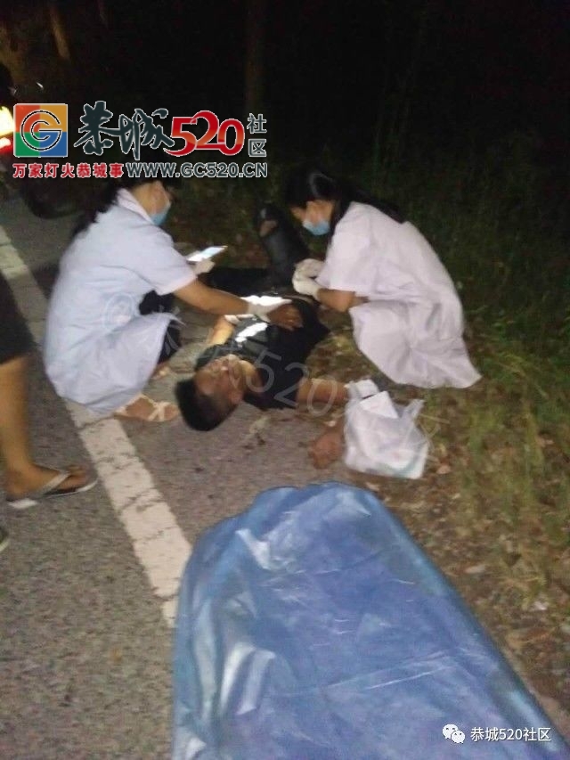 男子醉酒后骑摩托车在栗木建安路口摔下，不醒人事593 / 作者:社区小编 / 帖子ID:237108