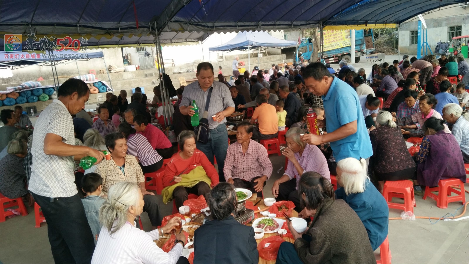 “老吾老以及人之老”———巨塘村105岁老人微笑参加宴席！！572 / 作者:xiaoxiong99 / 帖子ID:238294