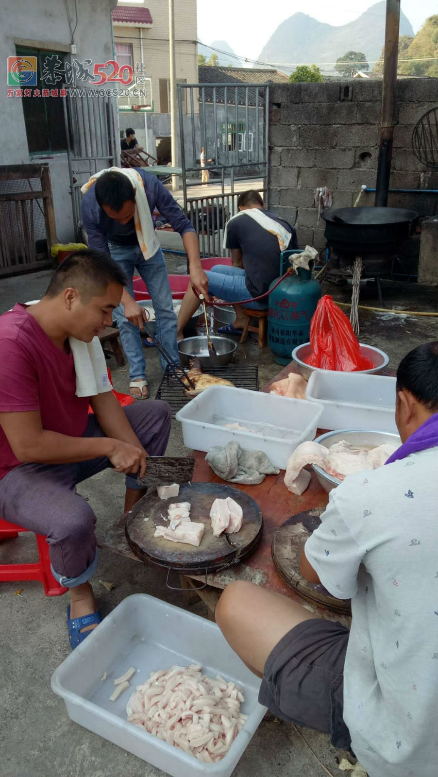 “老吾老以及人之老”———巨塘村105岁老人微笑参加宴席！！384 / 作者:xiaoxiong99 / 帖子ID:238294