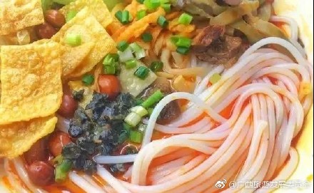 【广西米粉美味又丰富，让你连吃一个月都不重样！】来广西就要吃米粉，要吃螺蛳粉...130 / 作者:单身狗的生活 / 帖子ID:238518