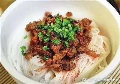 【广西米粉美味又丰富，让你连吃一个月都不重样！】来广西就要吃米粉，要吃螺蛳粉...31 / 作者:单身狗的生活 / 帖子ID:238518
