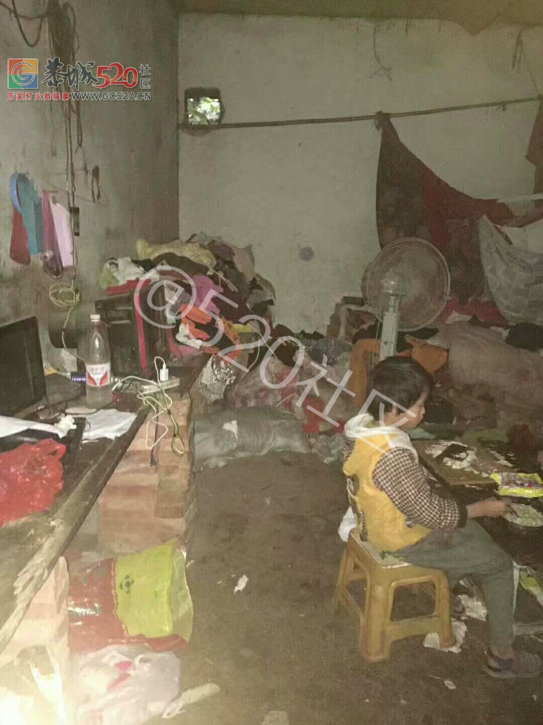 谁来帮帮虎尾这一家四个小孩？妈妈车祸，爸爸在医院照顾。。374 / 作者:喜欢装点糊涂 / 帖子ID:240971