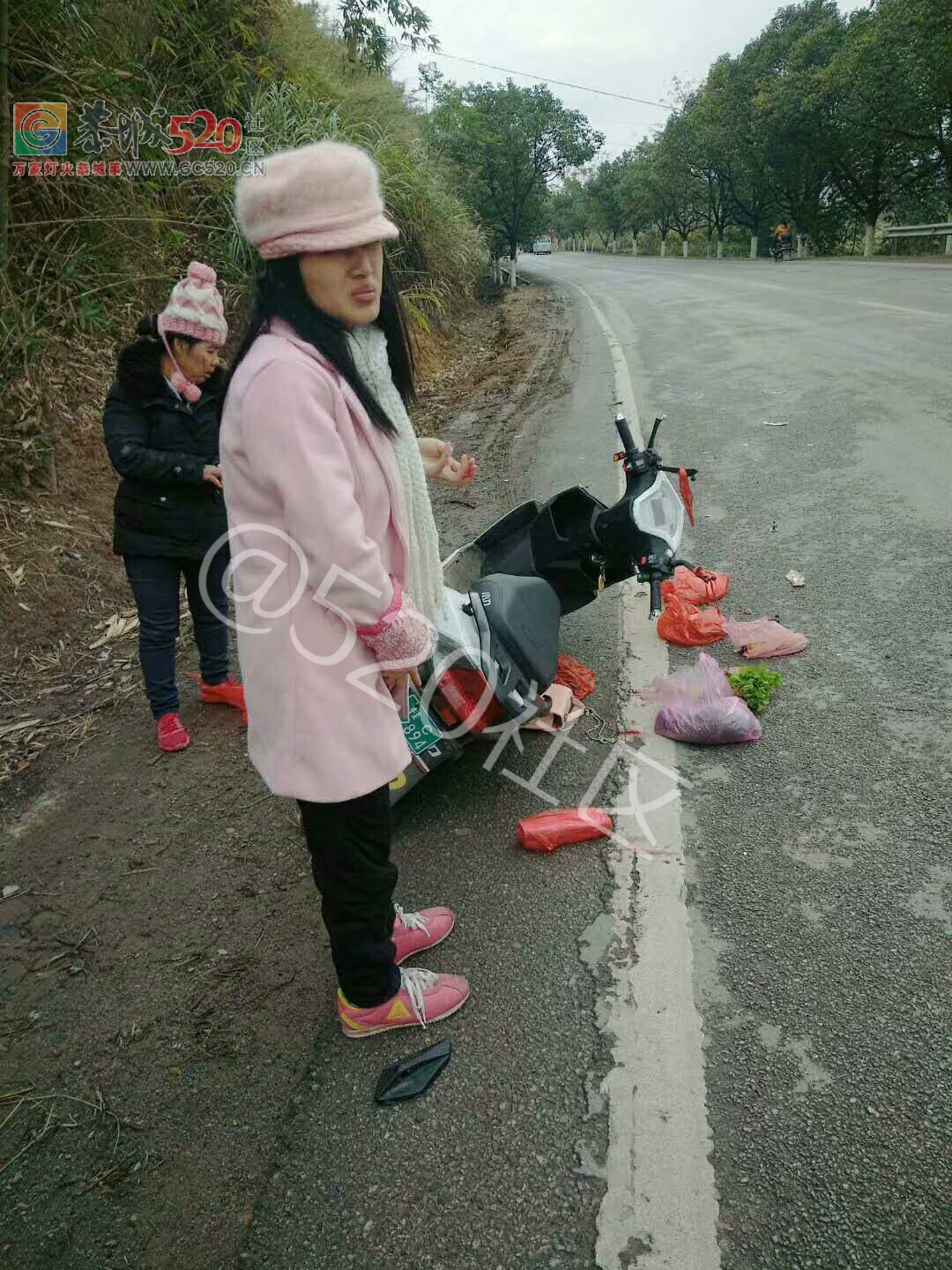 大货车撞伤老人孕妇，大货车根本没发觉，算不算肇事逃逸？154 / 作者:和平街林广 / 帖子ID:241246