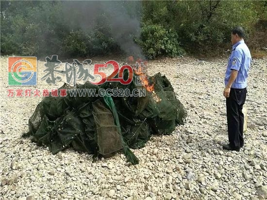 天还没亮 桂林恭城江面出现大量民警！谁又惹事了295 / 作者:baby甜心 / 帖子ID:241269