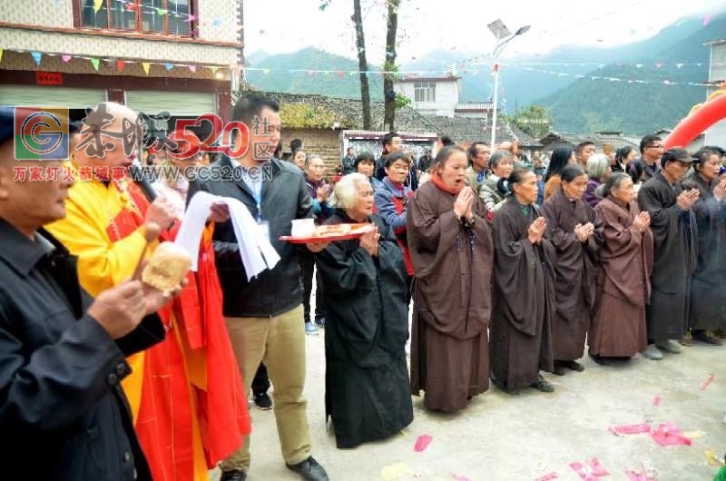 观音乡杨梅村成功举办梅山文化节暨高龙庙会神佛开光668 / 作者:恭城蚂蜂 / 帖子ID:246384