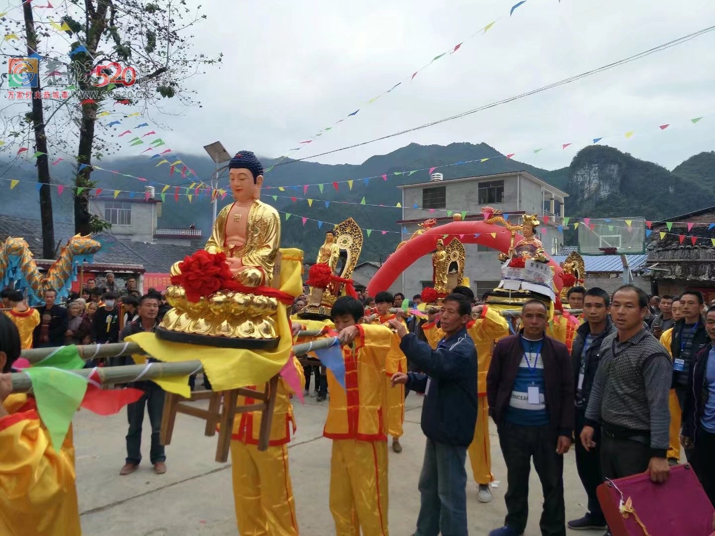 观音乡杨梅村成功举办梅山文化节暨高龙庙会神佛开光938 / 作者:恭城蚂蜂 / 帖子ID:246384