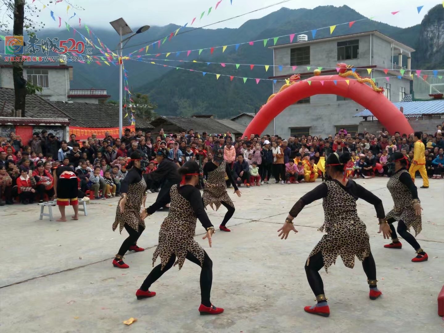 观音乡杨梅村成功举办梅山文化节暨高龙庙会神佛开光473 / 作者:恭城蚂蜂 / 帖子ID:246384