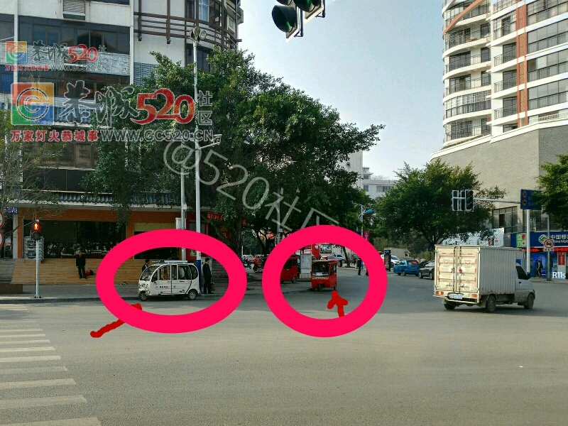 信合路口，经常有三轮车搭客随意停车，严重影响安全，请交警部门管一管！191 / 作者:莲花的农民 / 帖子ID:246407