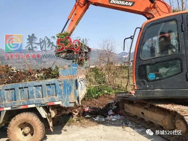 【民生跟进】莲花坪岭村垃圾成堆，镇政府迅速处理，恢复整洁274 / 作者:给点阳光就灿烂 / 帖子ID:259518