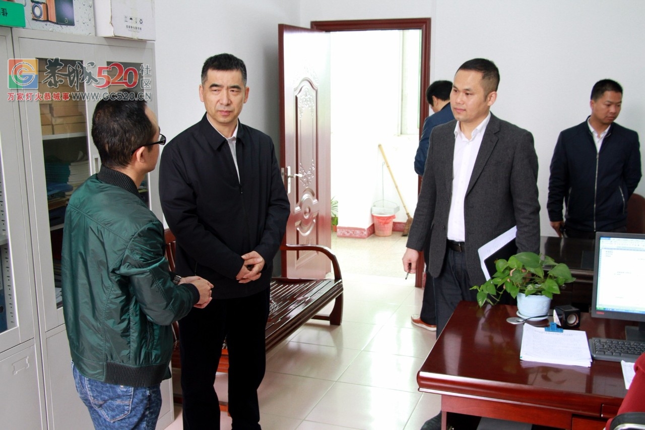 县委书记邓晓强率社会事业组领导调研我县推进健康旅游示范基地建设工作483 / 作者:小红花 / 帖子ID:259637