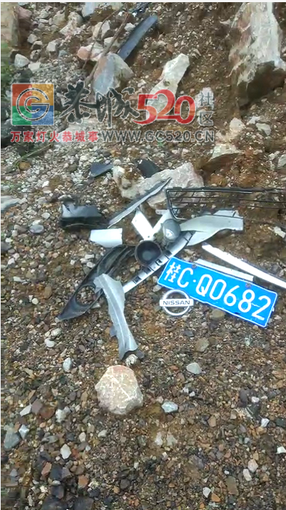 县医院后面下霸州，是那个的车撞成这个样子，连牌子都不要了？648 / 作者:绎苒 / 帖子ID:259793