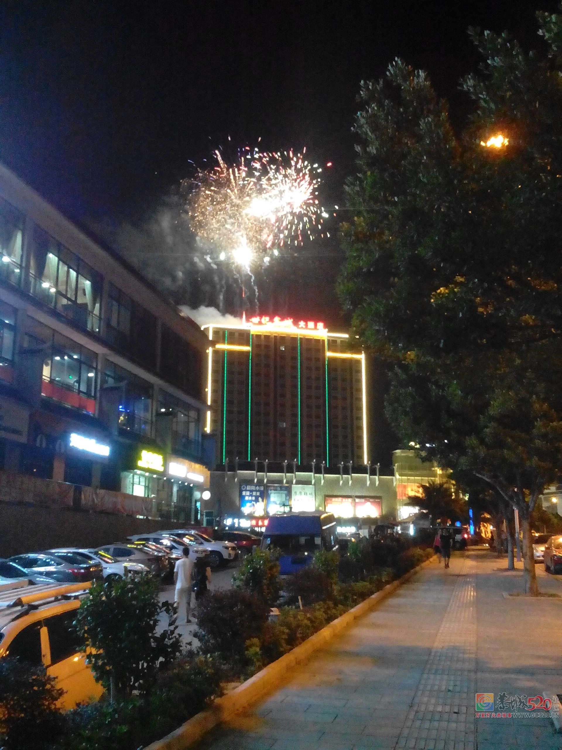 世纪鑫城 大酒店！216 / 作者:罗少爷 / 帖子ID:261397
