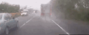 雨天路滑！西岭同一时间段发生两起车祸，这些一定要知道…386 / 作者:登山涉水 / 帖子ID:261528