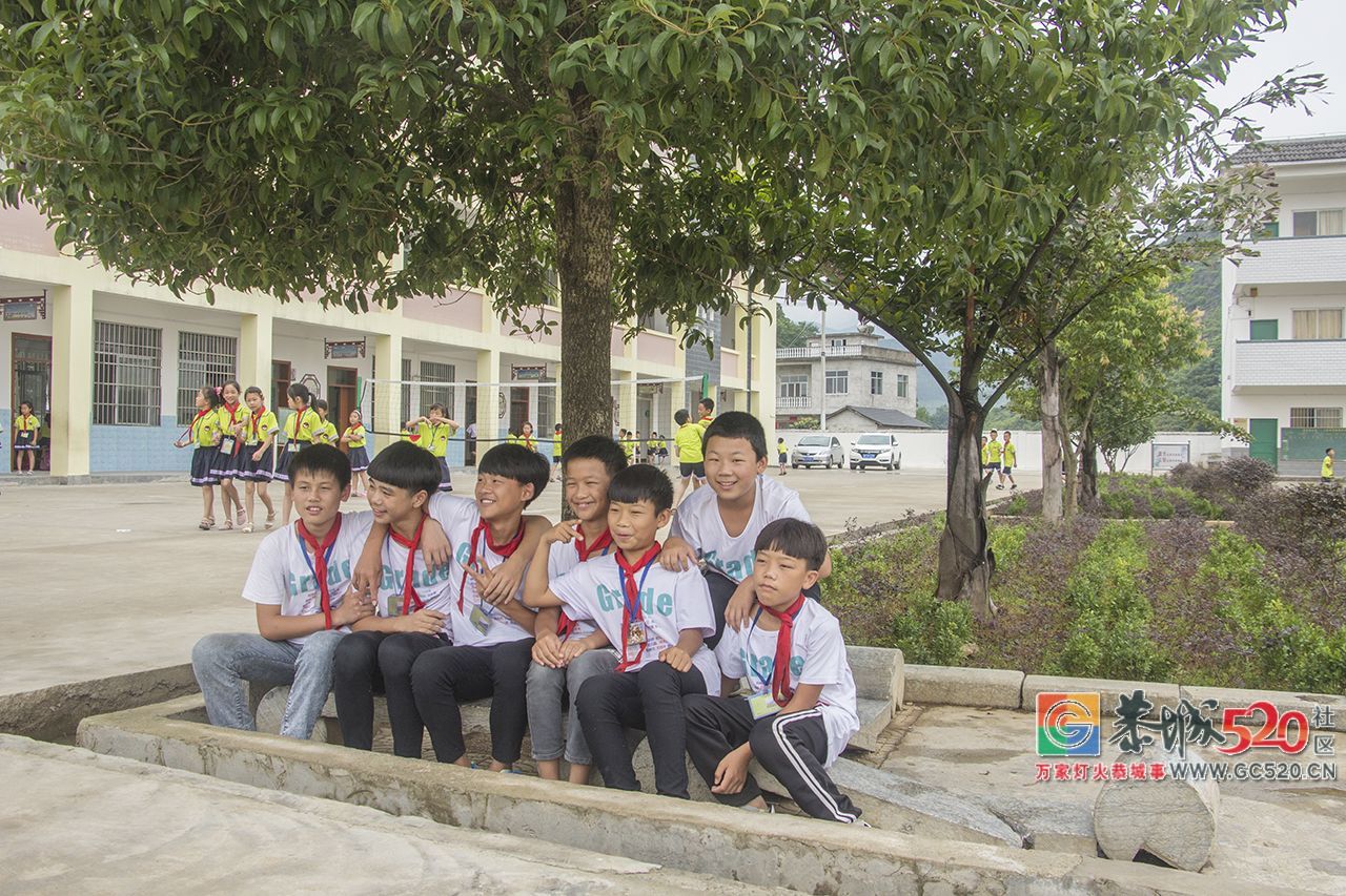 六一期间，恭城520社区走访慰问乡下三所小学！802 / 作者:分类小编 / 帖子ID:261534