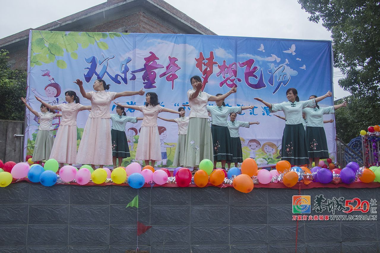 六一期间，恭城520社区走访慰问乡下三所小学！898 / 作者:分类小编 / 帖子ID:261534