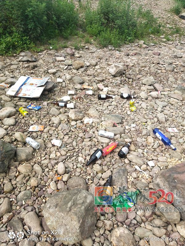 没有公德心！加会水油炸被扔得一地垃圾！48 / 作者:红花绿叶 / 帖子ID:261691