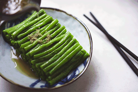 腐乳汁凉拌豇豆：腐乳汁相伴，勾人食欲433 / 作者:爱生活爱美食 / 帖子ID:261943