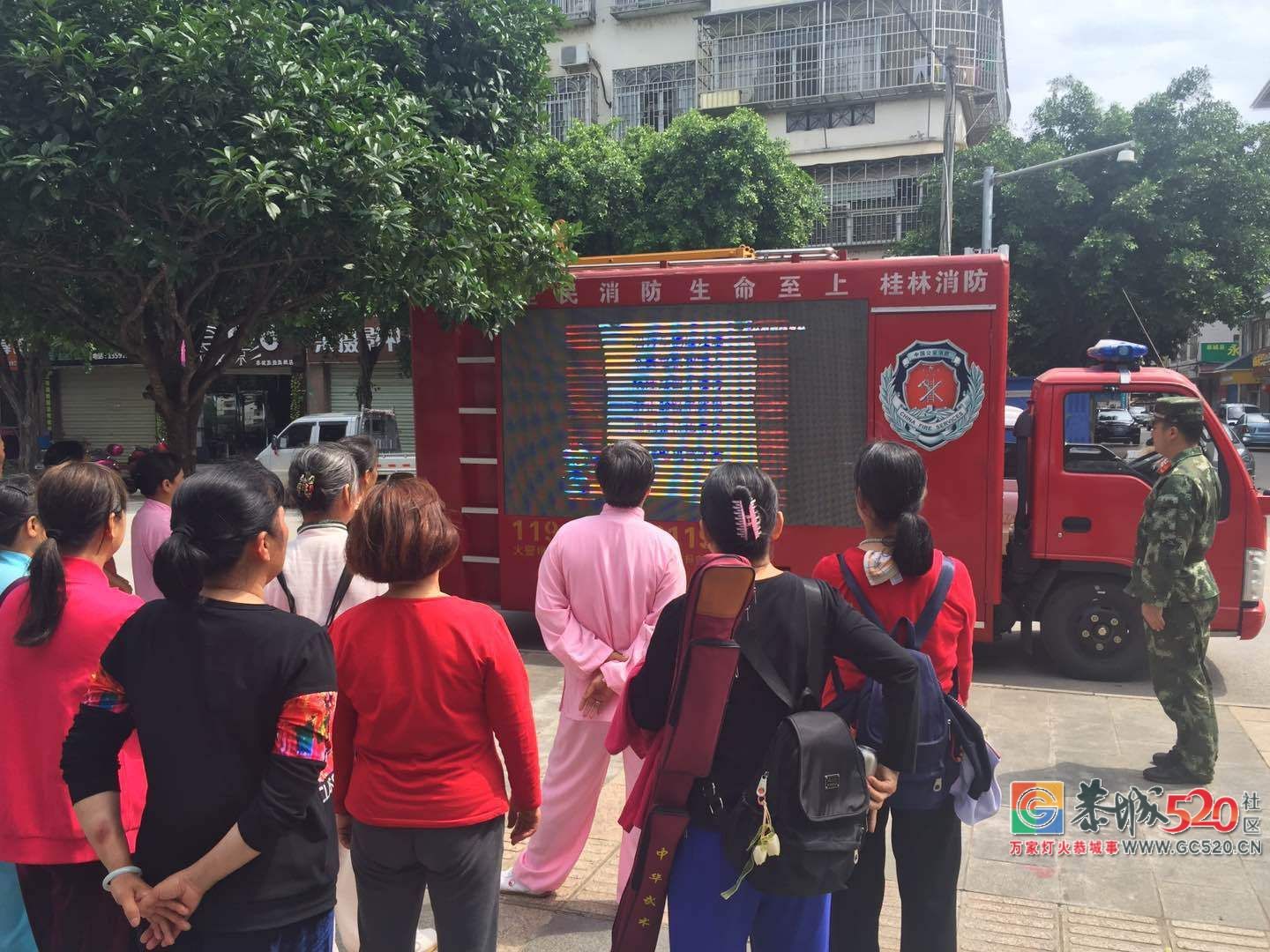 多种形式全面推进消防安全，恭城消防用实际行动保卫一方平安939 / 作者:分类小编 / 帖子ID:262897