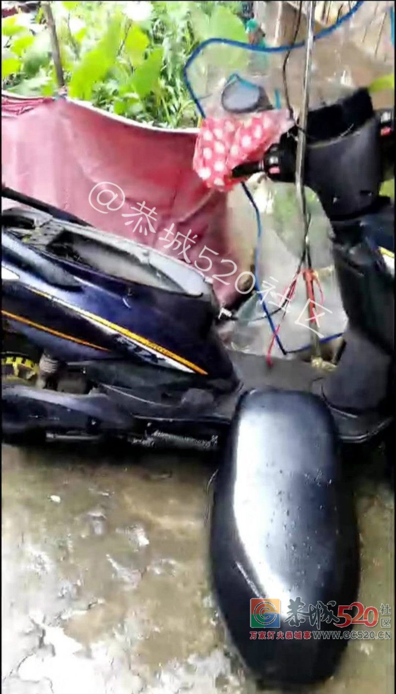 恭城建安公司宿舍楼三辆电动车电瓶被偷，请看好你们的电瓶251 / 作者:边吃边拉 / 帖子ID:263128