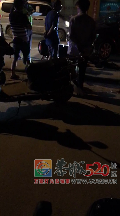 昨天，燕岩桥附近发生车祸。620 / 作者:边吃边拉 / 帖子ID:263153