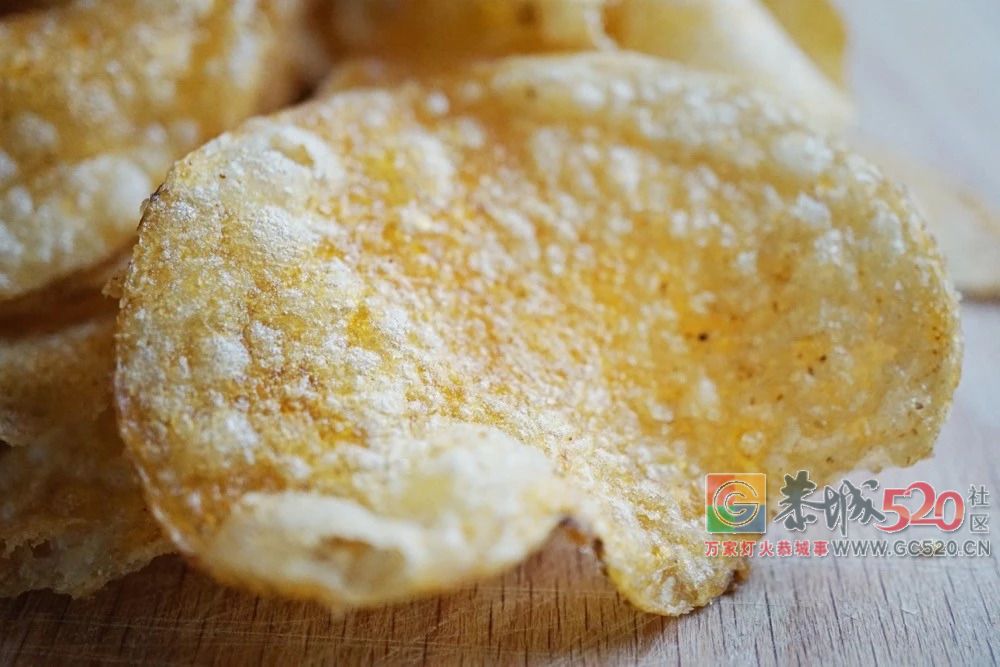 鱼子酱黑松露咖喱鸡，这些新口味薯片竟然还有这些神奇吃法？！433 / 作者:何明明 / 帖子ID:263857