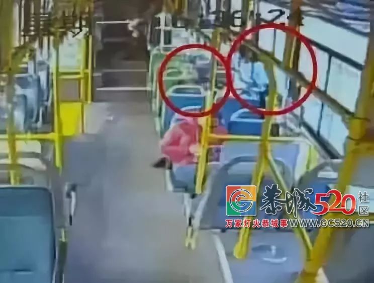 “叔叔，我特别害怕”......小学女生向公交司机求助，司机问明原因后愤然出手！782 / 作者:桂花糕 / 帖子ID:266492