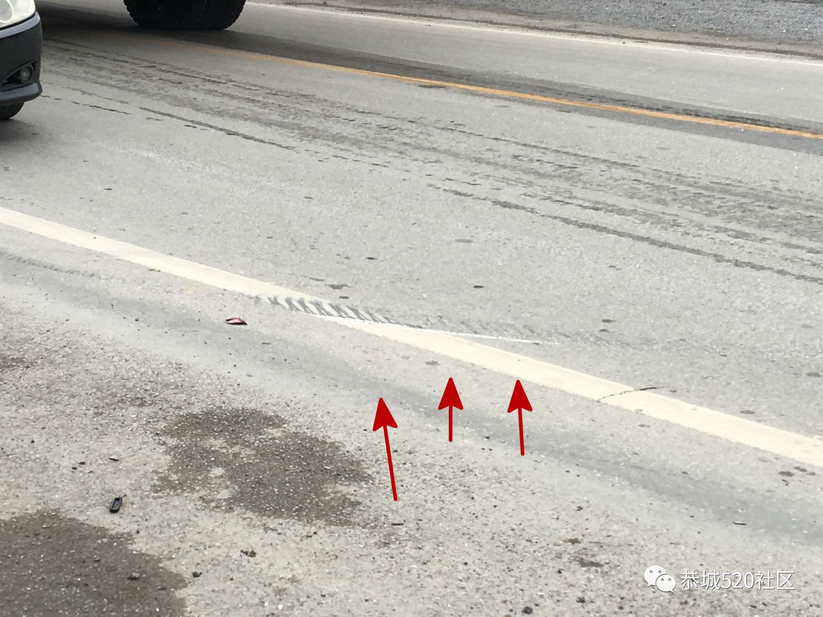 车祸猛于虎！恭城农机校路段上一摩的被五菱撞翻！127 / 作者:丽丽看花 / 帖子ID:266755