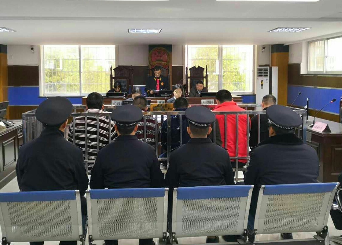 恭城法院公开宣判两起涉恶犯罪案件877 / 作者:baby甜心 / 帖子ID:266814