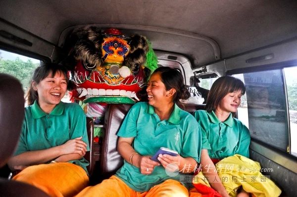 巾帼不让须眉 恭城龙田村活跃着一支女子舞狮队384 / 作者:逢时 / 帖子ID:266860