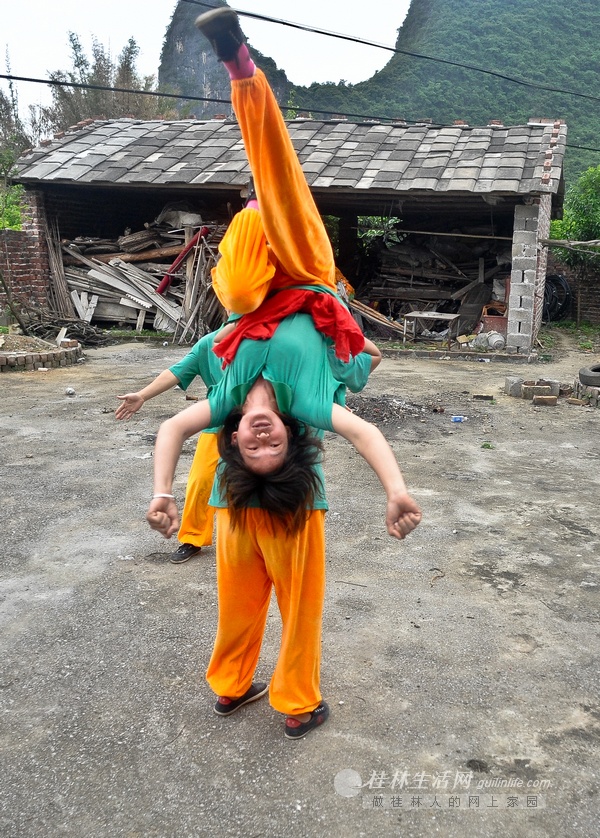 巾帼不让须眉 恭城龙田村活跃着一支女子舞狮队883 / 作者:逢时 / 帖子ID:266860