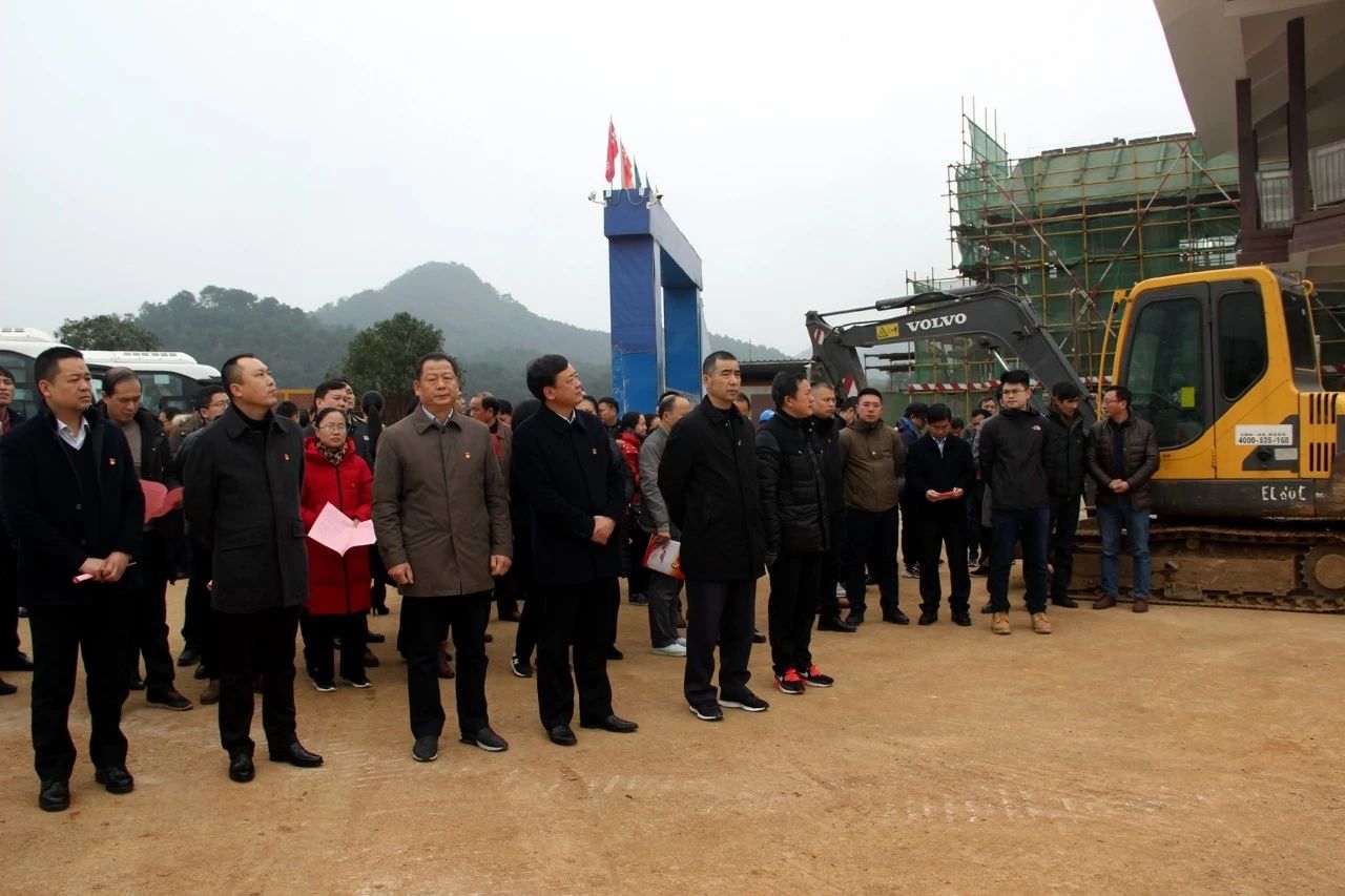 党建品牌亮点示范工程考评组到平安康养特色小镇实地视察175 / 作者:歌声回荡 / 帖子ID:266950