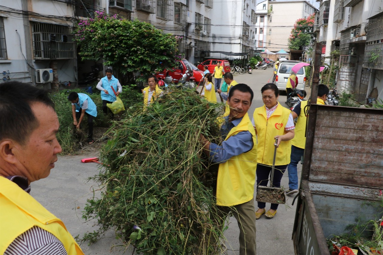 光荣！我县上榜3个全市学雷锋志愿服务先进典型580 / 作者:桂花糕 / 帖子ID:266992